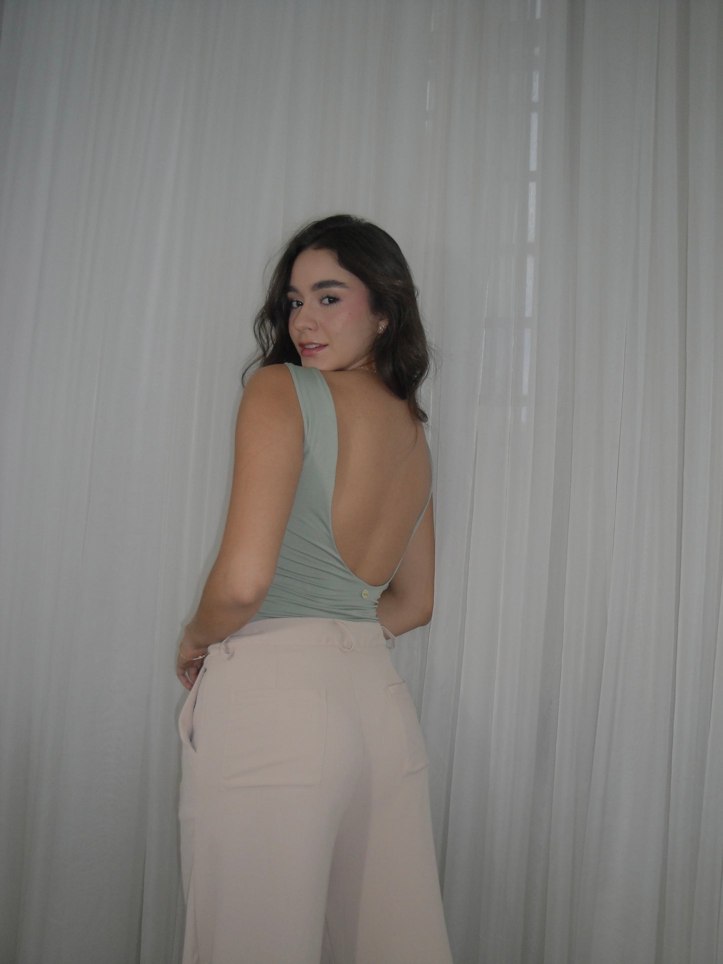 Body espalda escotada
