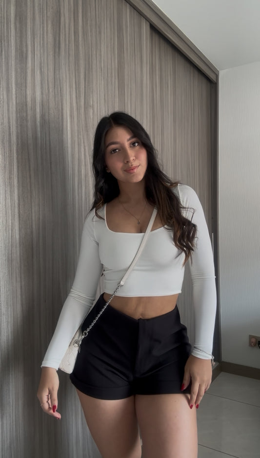 Crop top manga larga